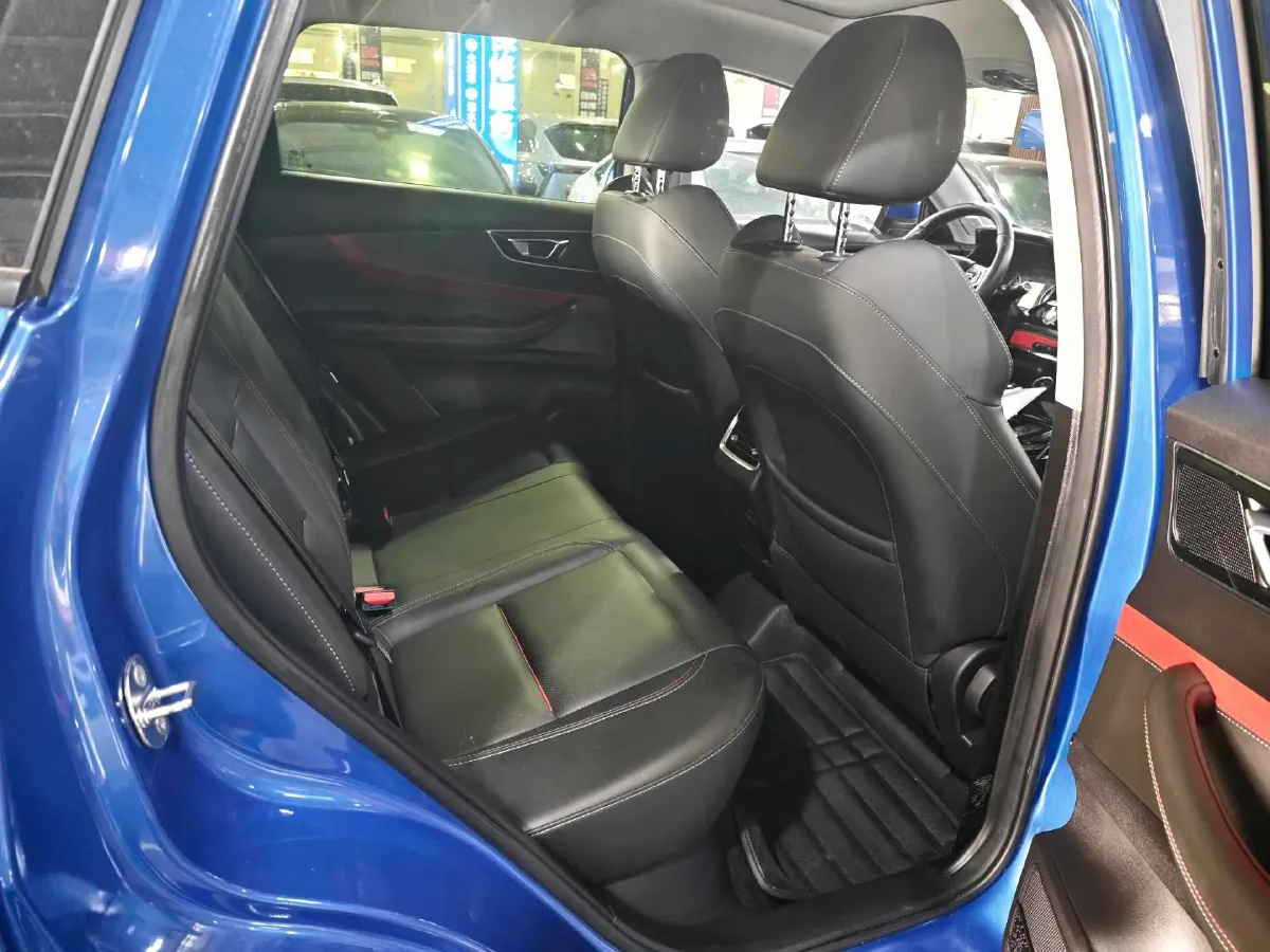 2020 Chery Tiggo 7 1.5T 156HP L4 CVT,autocango,china used car exporter,china ev exporter,chinese used car exporter,chinese used ev exporter