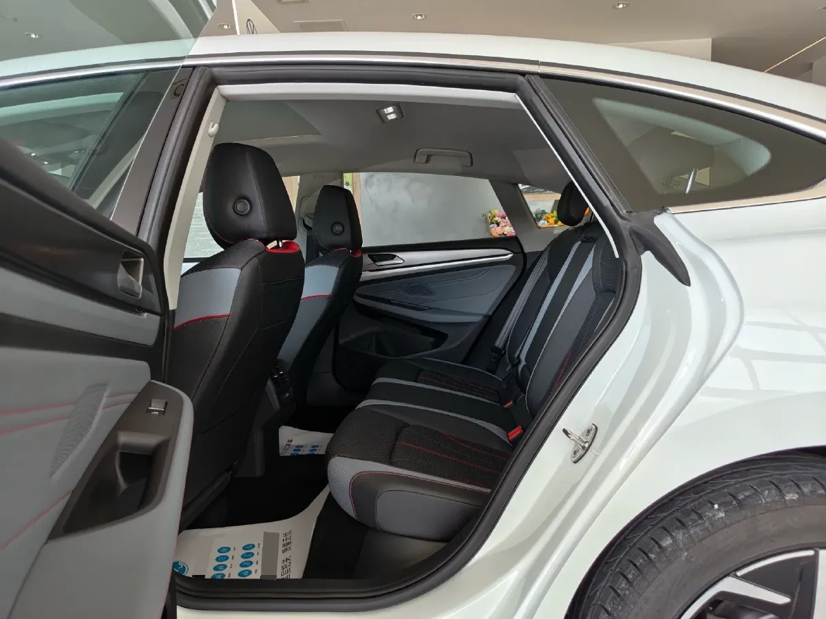 2024 Volkswagen Lamando 1.4T 150HP L4 7DCT,autocango,china used car exporter,china ev exporter,chinese used car exporter,chinese used ev exporter