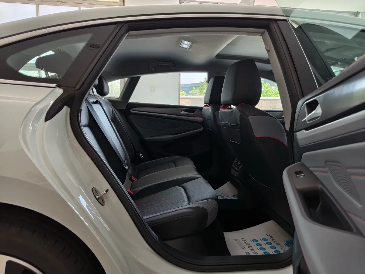 2024 Volkswagen Lamando 1.4T 150HP L4 7DCT,autocango,china used car exporter,china ev exporter,chinese used car exporter,chinese used ev exporter