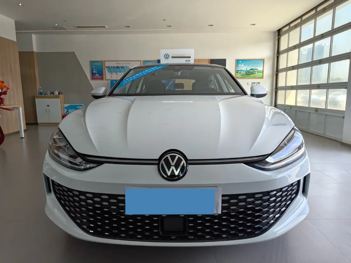 2024 Volkswagen Lamando 1.4T 150HP L4 7DCT,autocango,china used car exporter,china ev exporter,chinese used car exporter,chinese used ev exporter