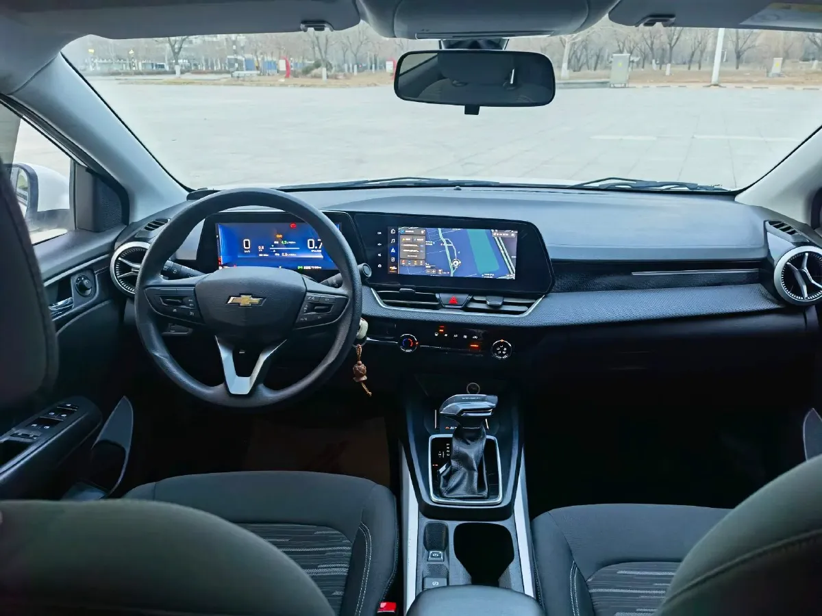 2024 Chevrolet Monza 1.5L 113HP L4 6DCT,autocango,china used car exporter,china ev exporter,chinese used car exporter,chinese used ev exporter