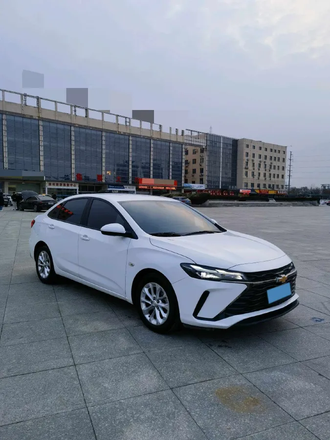 2024 Chevrolet Monza 1.5L 113HP L4 6DCT,autocango,china used car exporter,china ev exporter,chinese used car exporter,chinese used ev exporter