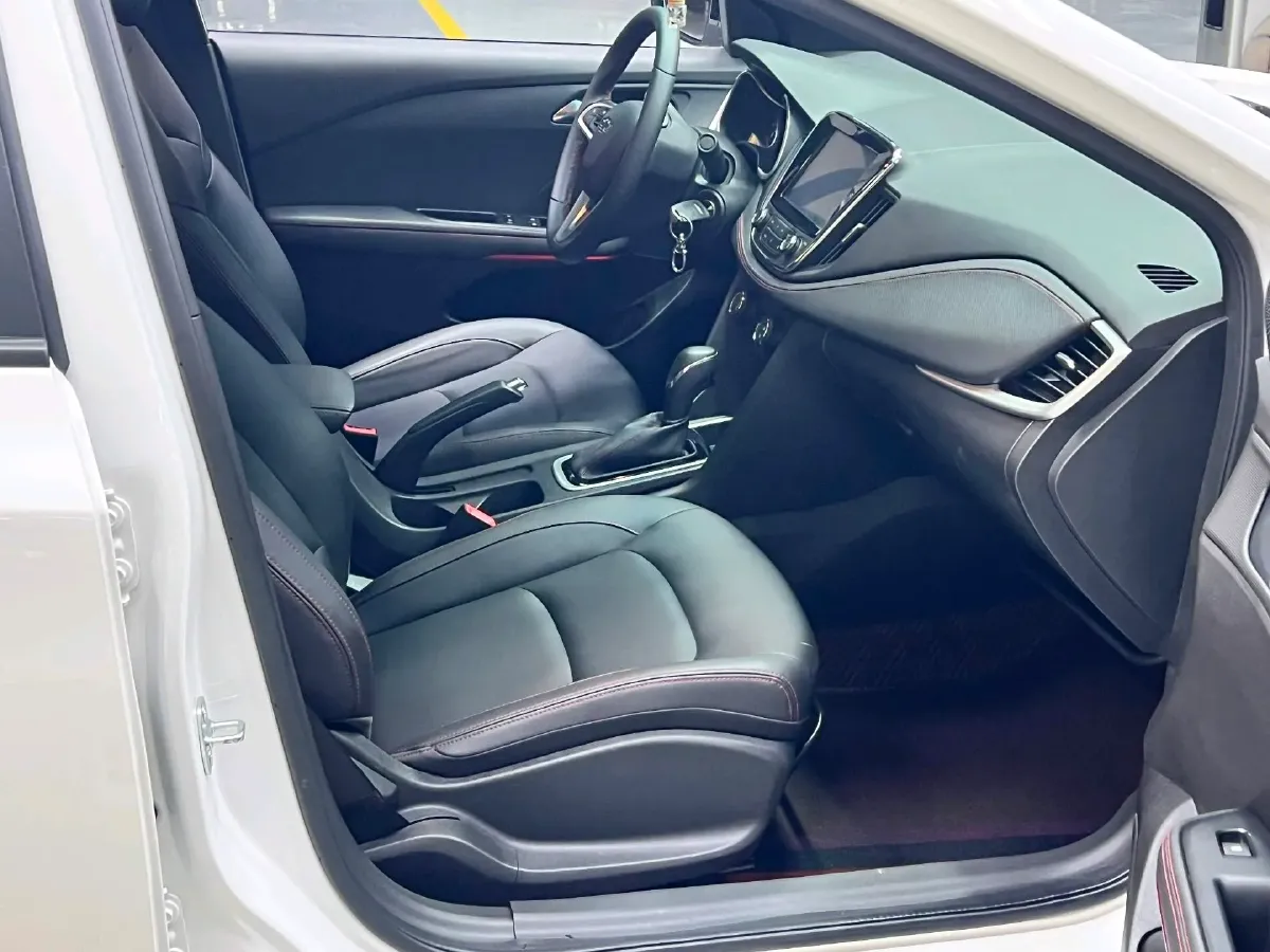 2019 Chevrolet Monza 1.3T 163HP L3 6AT,autocango,china used car exporter,china ev exporter,chinese used car exporter,chinese used ev exporter