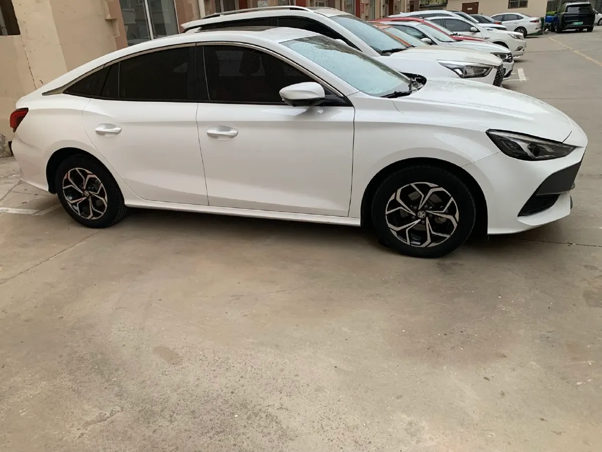 2021 MG 5 1.5L 120HP L4 CVT,autocango,china used car exporter,china ev exporter,chinese used car exporter,chinese used ev exporter