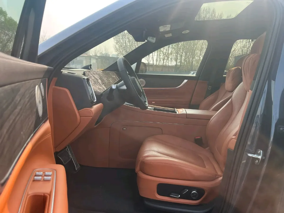 2024 AITO AITO M9 1.5T 152HP L4 REEV 42KWH,autocango,china used car exporter,china ev exporter,chinese used car exporter,chinese used ev exporter