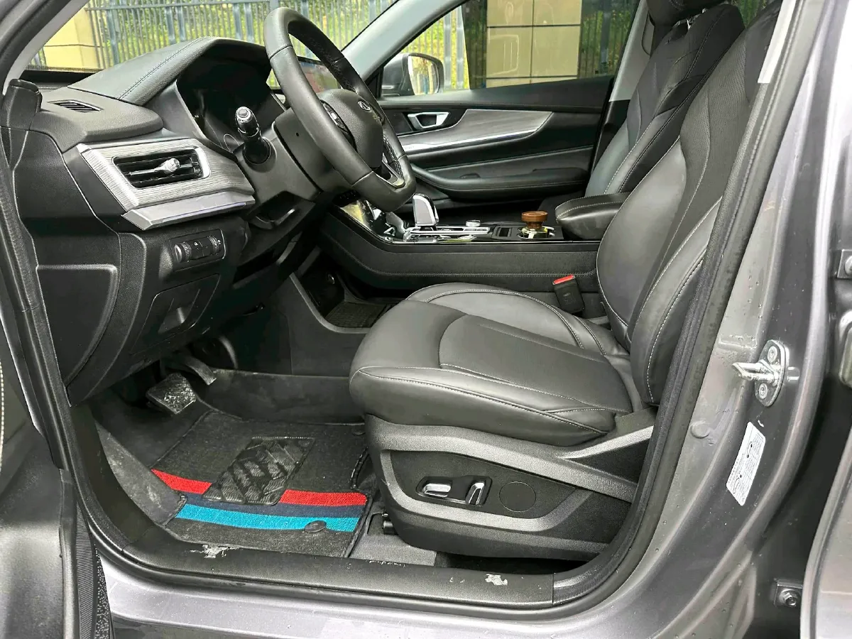 2021 Chery Tiggo 8 1.6T 197HP L4 7DCT,autocango,china used car exporter,china ev exporter,chinese used car exporter,chinese used ev exporter