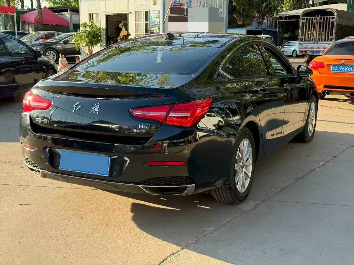 2019 HongQi H5 1.8T 180HP L4 6AT,autocango,china used car exporter,china ev exporter,chinese used car exporter,chinese used ev exporter