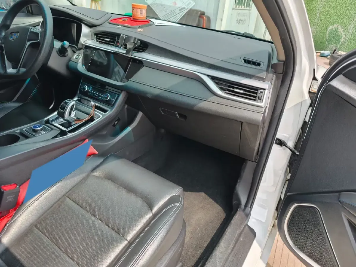 2017 Geely Emgrand 1.5L 103HP L4 E-CVT PHEV 11.3KWH,autocango,china used car exporter,china ev exporter,chinese used car exporter,chinese used ev exporter