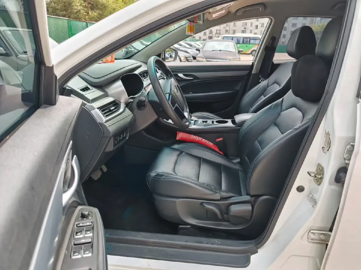 2017 Geely Emgrand 1.5L 103HP L4 E-CVT PHEV 11.3KWH,autocango,china used car exporter,china ev exporter,chinese used car exporter,chinese used ev exporter