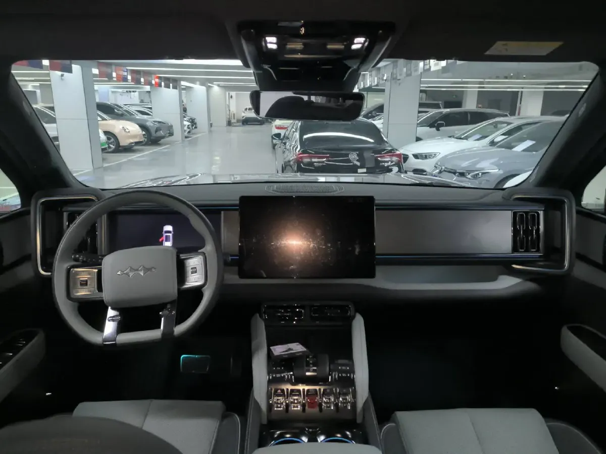 2023 FangChengBao Bao 5 1.5T 194HP L4 E-CVT PHEV 31.8KWH,autocango,china used car exporter,china ev exporter,chinese used car exporter,chinese used ev exporter