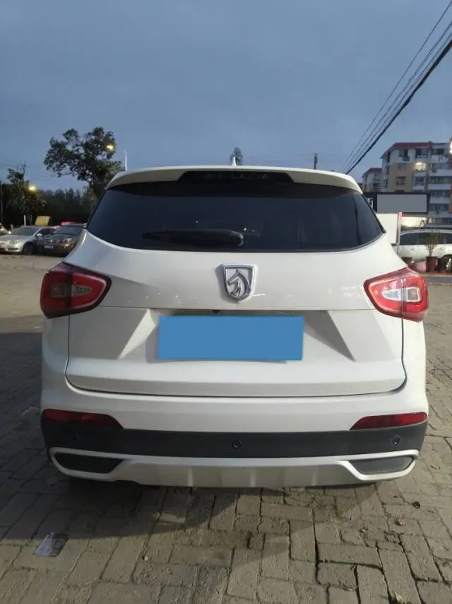 2017 BaoJun 510 1.5L 112HP L4 6MT,autocango,china used car exporter,china ev exporter,chinese used car exporter,chinese used ev exporter