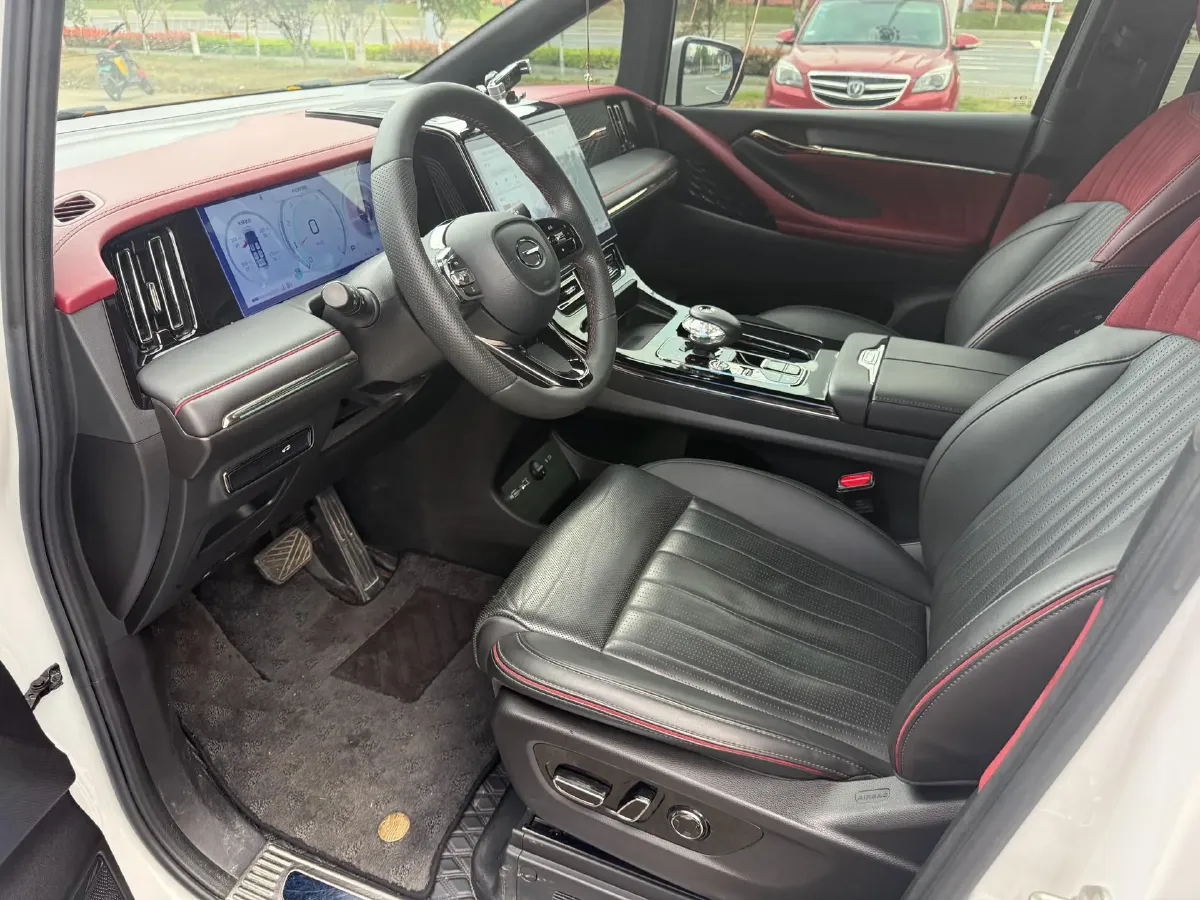 2023 GAC Trumpchi M8 2.0T 252HP L4 8AT,autocango,china used car exporter,china ev exporter,chinese used car exporter,chinese used ev exporter