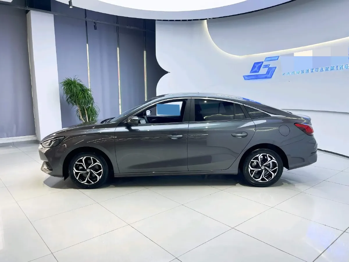 2023 MG 5 1.5L 129HP L4 CVT,autocango,china used car exporter,china ev exporter,chinese used car exporter,chinese used ev exporter