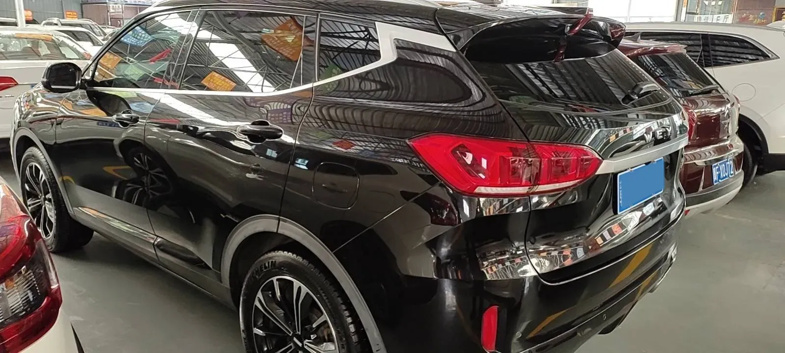 2021 WEY VV6 2.0T 227HP L4 7DCT,autocango,china used car exporter,china ev exporter,chinese used car exporter,chinese used ev exporter