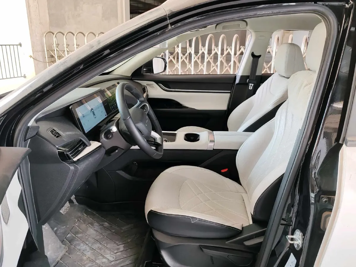 2024 Chery EV eQ7 BEV 65.52KWH,autocango,china used car exporter,china ev exporter,chinese used car exporter,chinese used ev exporter