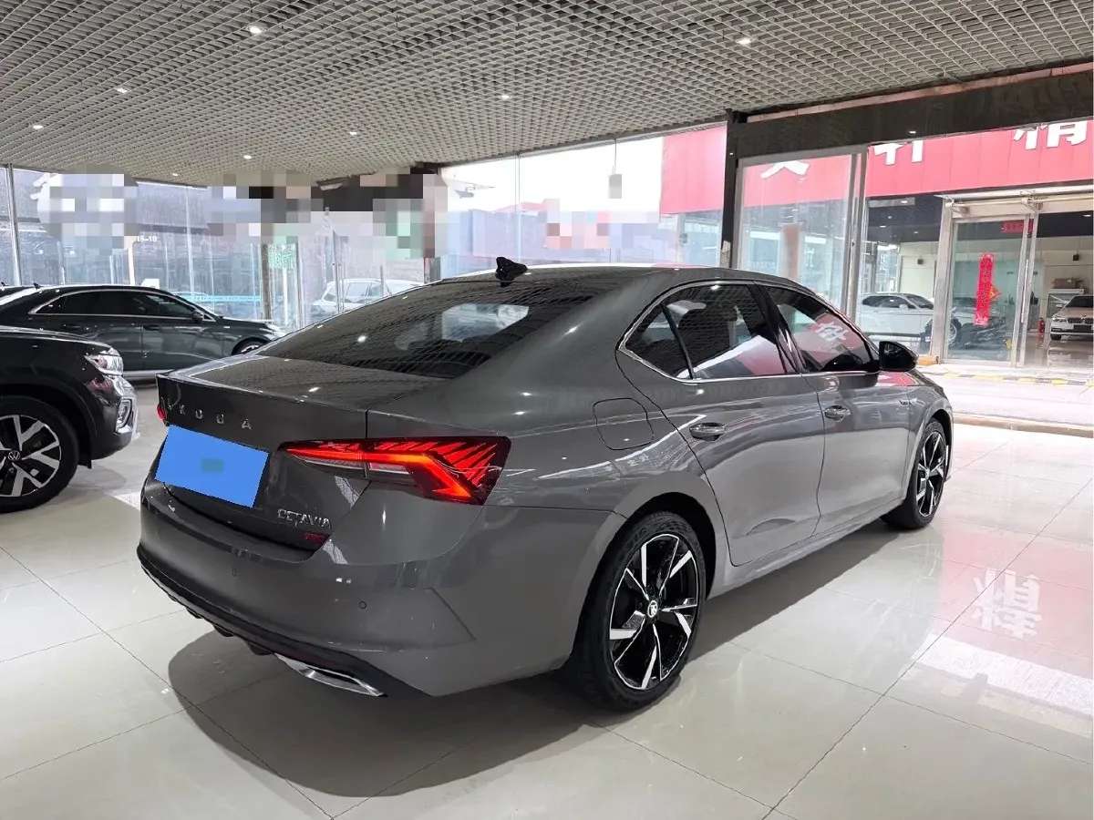 2022 Skoda Octavia 1.4T 150HP L4 7DCT,autocango,china used car exporter,china ev exporter,chinese used car exporter,chinese used ev exporter