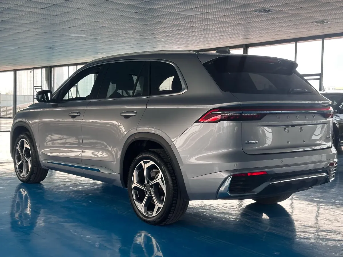 2024 Geely Monjaro 2.0T 218HP L4 7DCT,autocango,china used car exporter,china ev exporter,chinese used car exporter,chinese used ev exporter