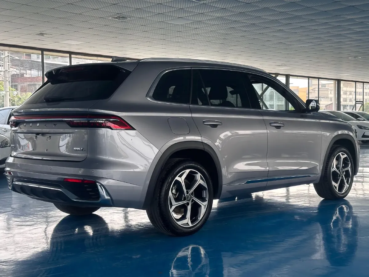 2024 Geely Monjaro 2.0T 218HP L4 7DCT,autocango,china used car exporter,china ev exporter,chinese used car exporter,chinese used ev exporter