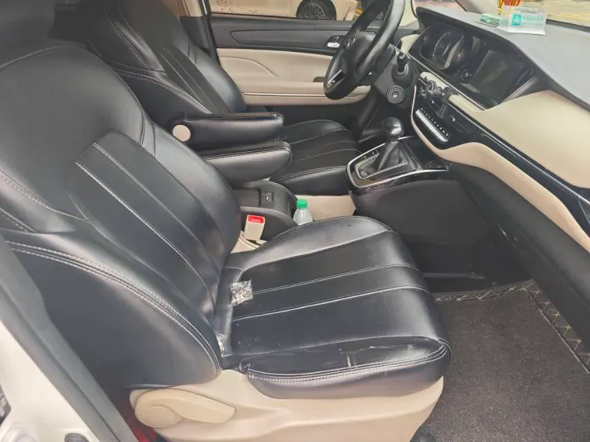 2021 GAC Trumpchi M6 1.5T 169HP L4 7DCT,autocango,china used car exporter,china ev exporter,chinese used car exporter,chinese used ev exporter