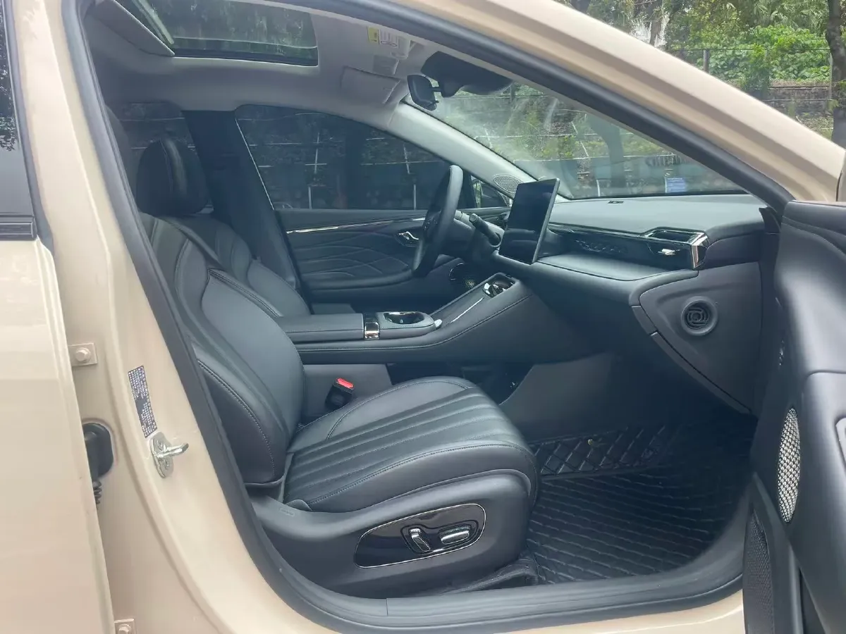 2025 Aion AION RT BEV 68.1KWH,autocango,china used car exporter,china ev exporter,chinese used car exporter,chinese used ev exporter