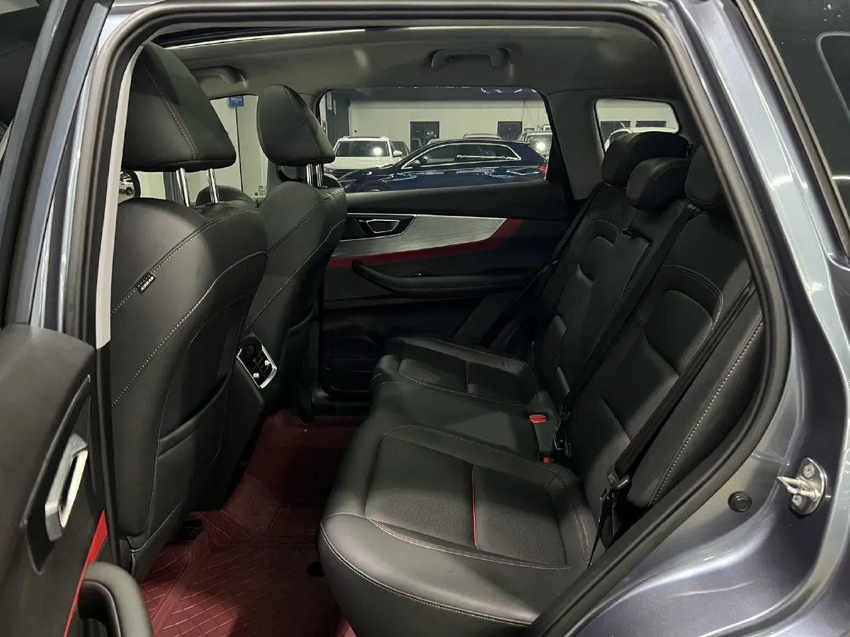 2022 Chery Tiggo 7 1.5T 156HP L4 CVT,autocango,china used car exporter,china ev exporter,chinese used car exporter,chinese used ev exporter