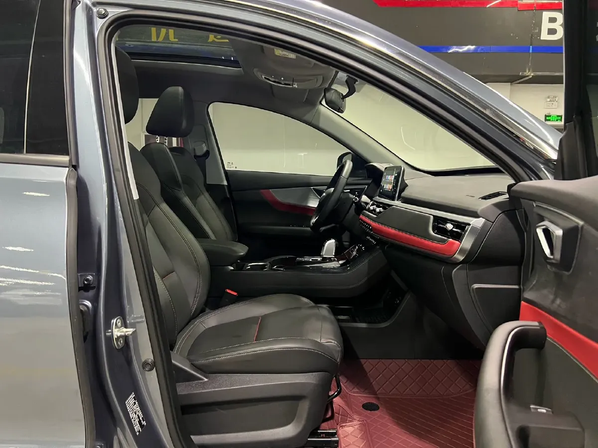 2022 Chery Tiggo 7 1.5T 156HP L4 CVT,autocango,china used car exporter,china ev exporter,chinese used car exporter,chinese used ev exporter