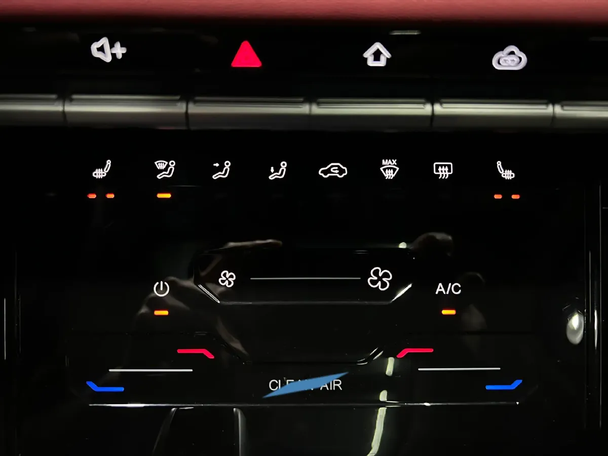 2022 Chery Tiggo 7 1.5T 156HP L4 CVT,autocango,china used car exporter,china ev exporter,chinese used car exporter,chinese used ev exporter