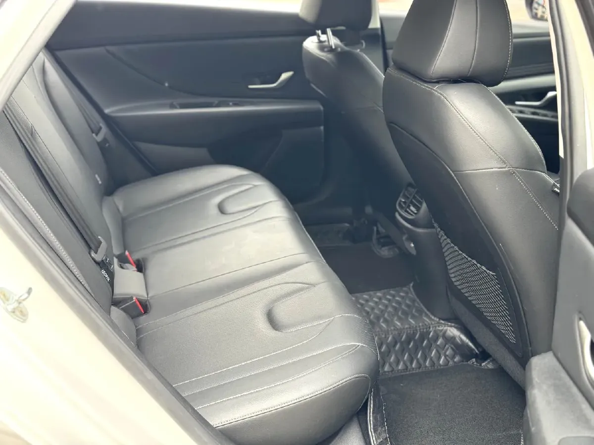 2023 Hyundai Elantra 1.5L 115HP L4 CVT,autocango,china used car exporter,china ev exporter,chinese used car exporter,chinese used ev exporter