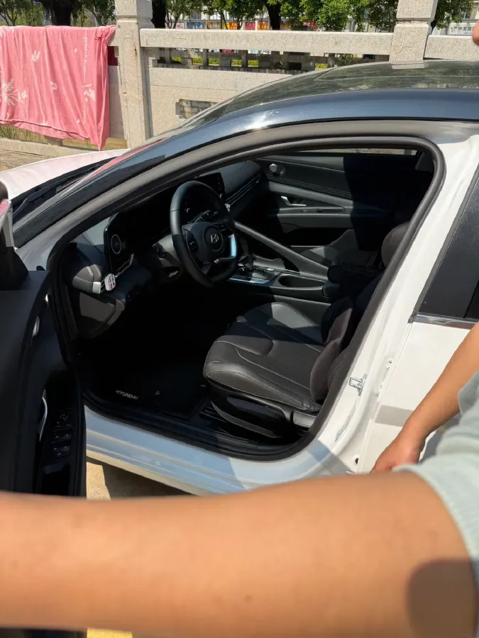 2023 Hyundai Elantra 1.5L 115HP L4 CVT,autocango,china used car exporter,china ev exporter,chinese used car exporter,chinese used ev exporter