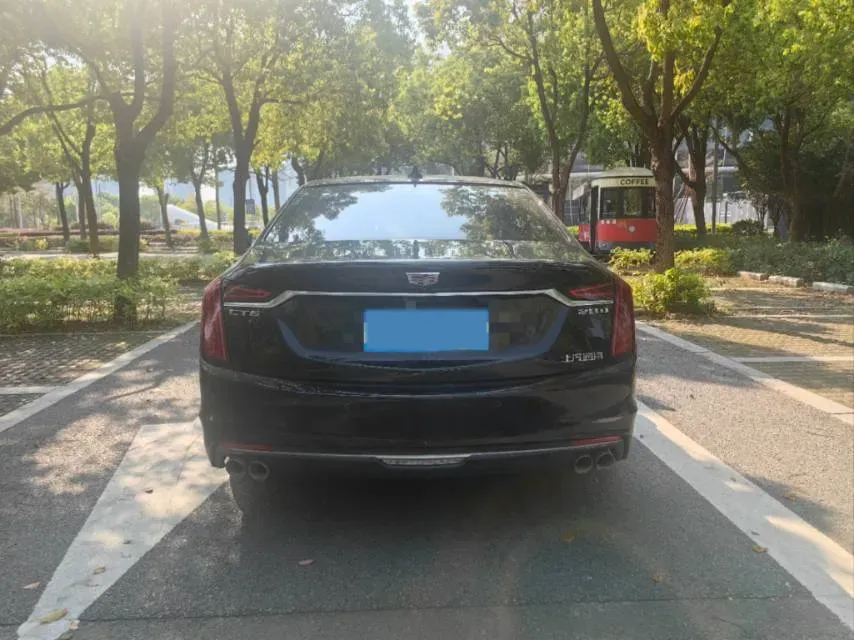2022 Cadillac CT6 2.0T 237HP L4 10AT,autocango,china used car exporter,china ev exporter,chinese used car exporter,chinese used ev exporter