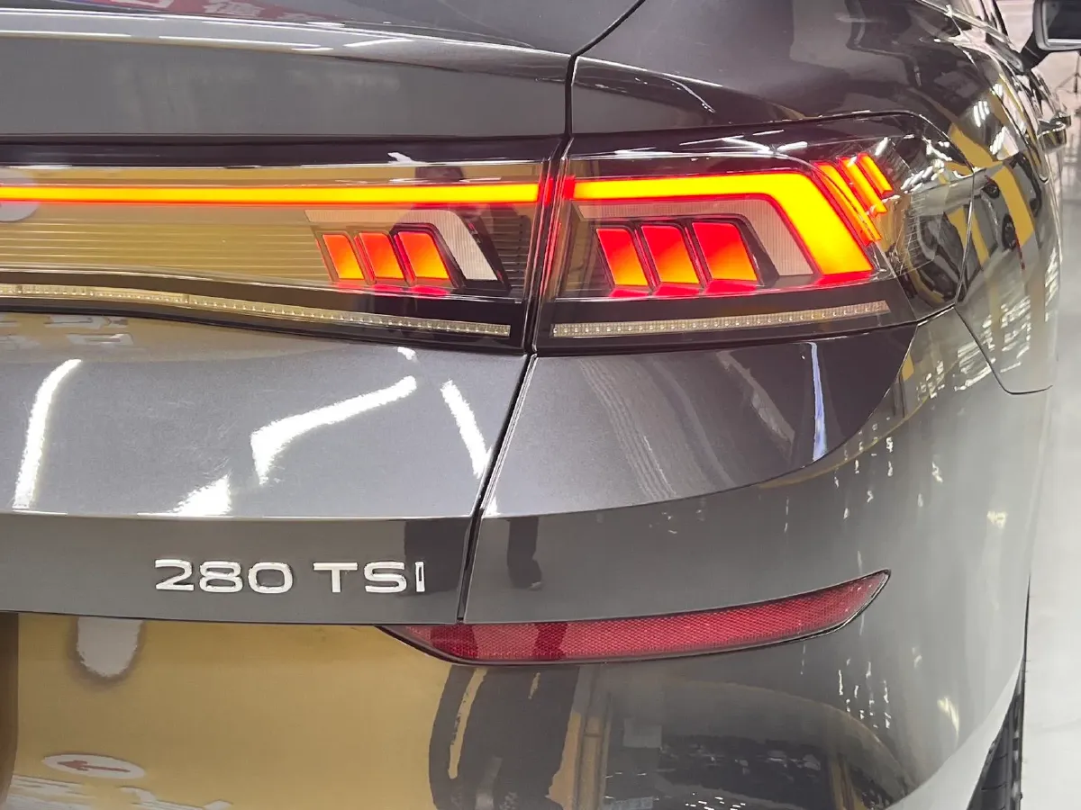 2022 Exceed TXL 2.0T 261HP L4 7DCT,autocango,china used car exporter,china ev exporter,chinese used car exporter,chinese used ev exporter