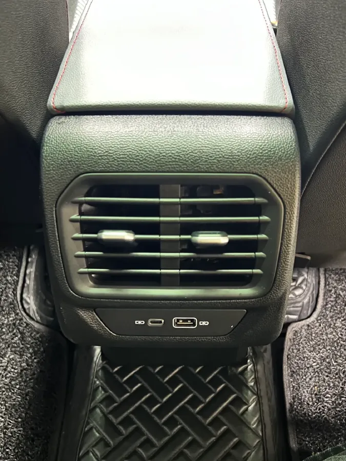 2022 Exceed TXL 2.0T 261HP L4 7DCT,autocango,china used car exporter,china ev exporter,chinese used car exporter,chinese used ev exporter