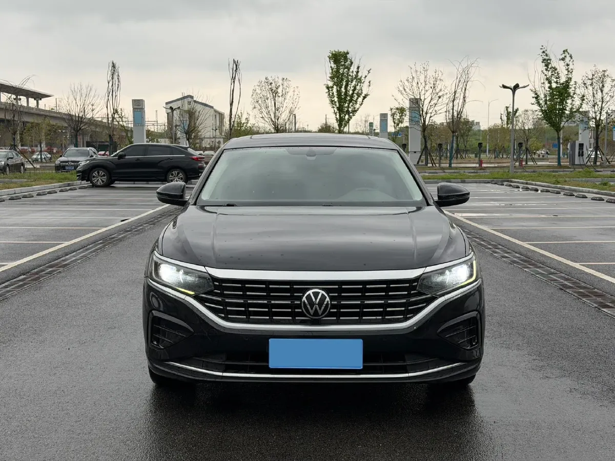 2022 Skoda Kodiak GT 2.0T 186HP L4 7DCT,autocango,china used car exporter,china ev exporter,chinese used car exporter,chinese used ev exporter