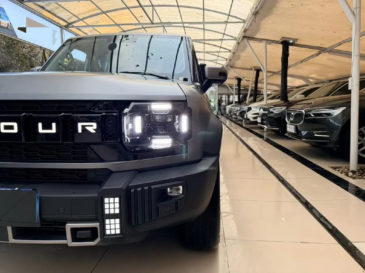 2023 Jetour Traveller 2.0T 254HP L4 7DCT,autocango,china used car exporter,china ev exporter,chinese used car exporter,chinese used ev exporter