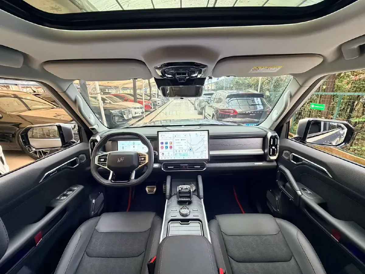 2023 Jetour Traveller 2.0T 254HP L4 7DCT,autocango,china used car exporter,china ev exporter,chinese used car exporter,chinese used ev exporter