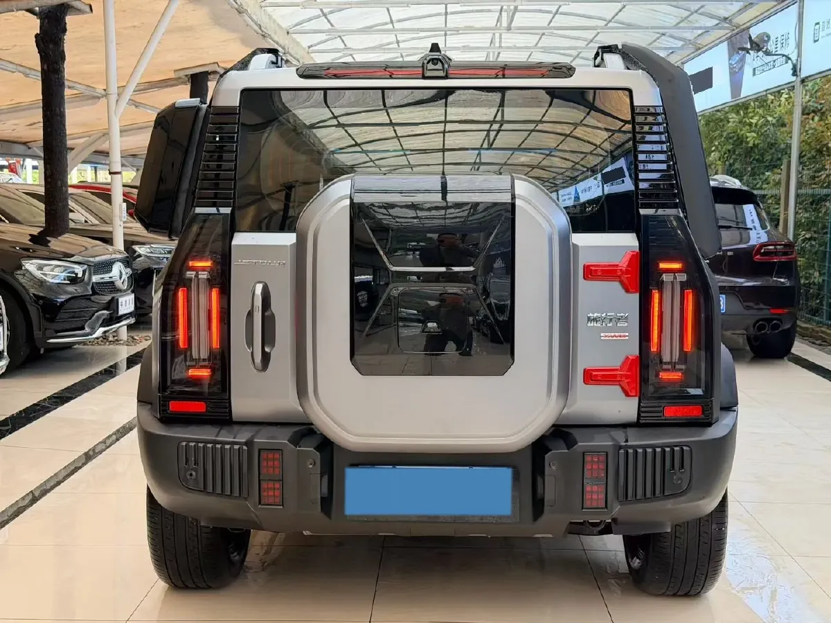 2023 Jetour Traveller 2.0T 254HP L4 7DCT,autocango,china used car exporter,china ev exporter,chinese used car exporter,chinese used ev exporter