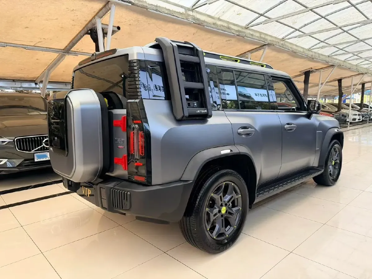 2023 Jetour Traveller 2.0T 254HP L4 7DCT,autocango,china used car exporter,china ev exporter,chinese used car exporter,chinese used ev exporter