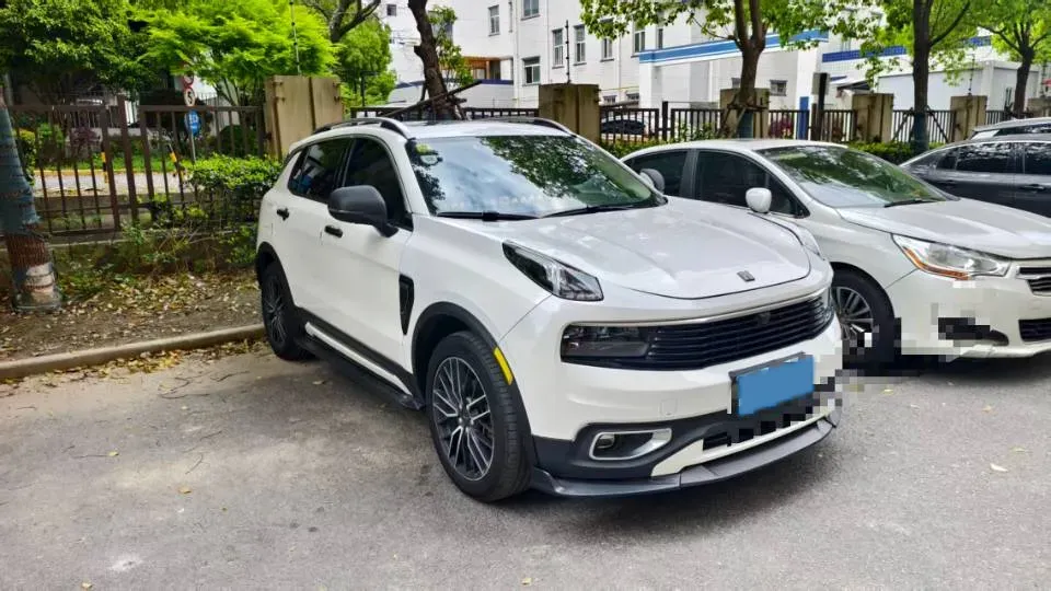 2019 Beijing BJ40 2.0T 218HP L4 6AT,autocango,china used car exporter,china ev exporter,chinese used car exporter,chinese used ev exporter