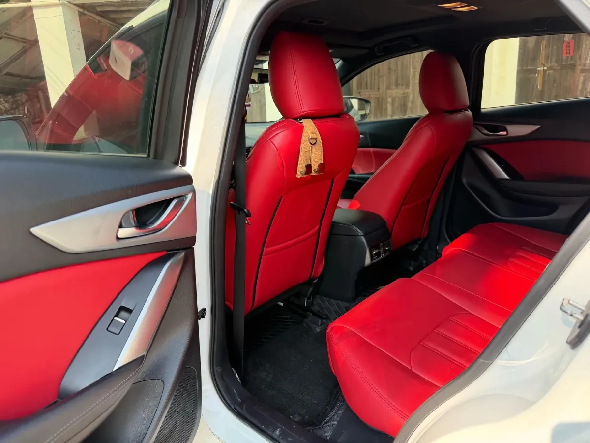 2019 ChangAn Oshan Cosmos 1.5T 178HP L4 7DCT,autocango,china used car exporter,china ev exporter,chinese used car exporter,chinese used ev exporter