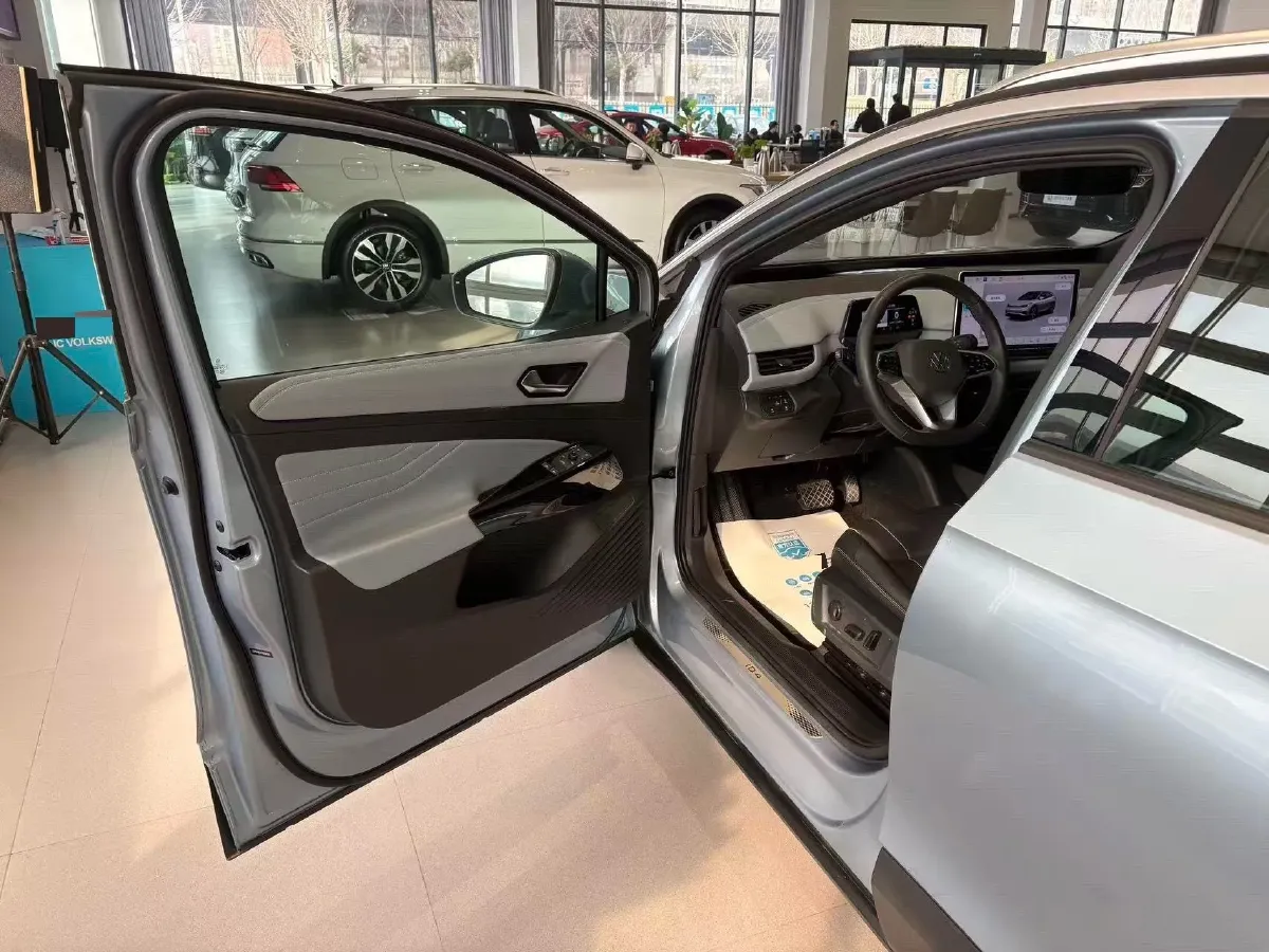 2025 Volkswagen ID.4 X BEV 52.8KWH,autocango,china used car exporter,china ev exporter,chinese used car exporter,chinese used ev exporter