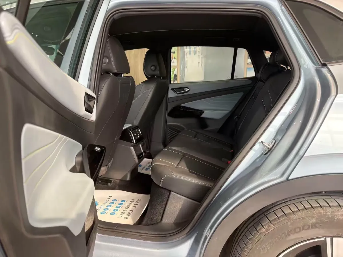 2025 Volkswagen ID.4 X BEV 52.8KWH,autocango,china used car exporter,china ev exporter,chinese used car exporter,chinese used ev exporter