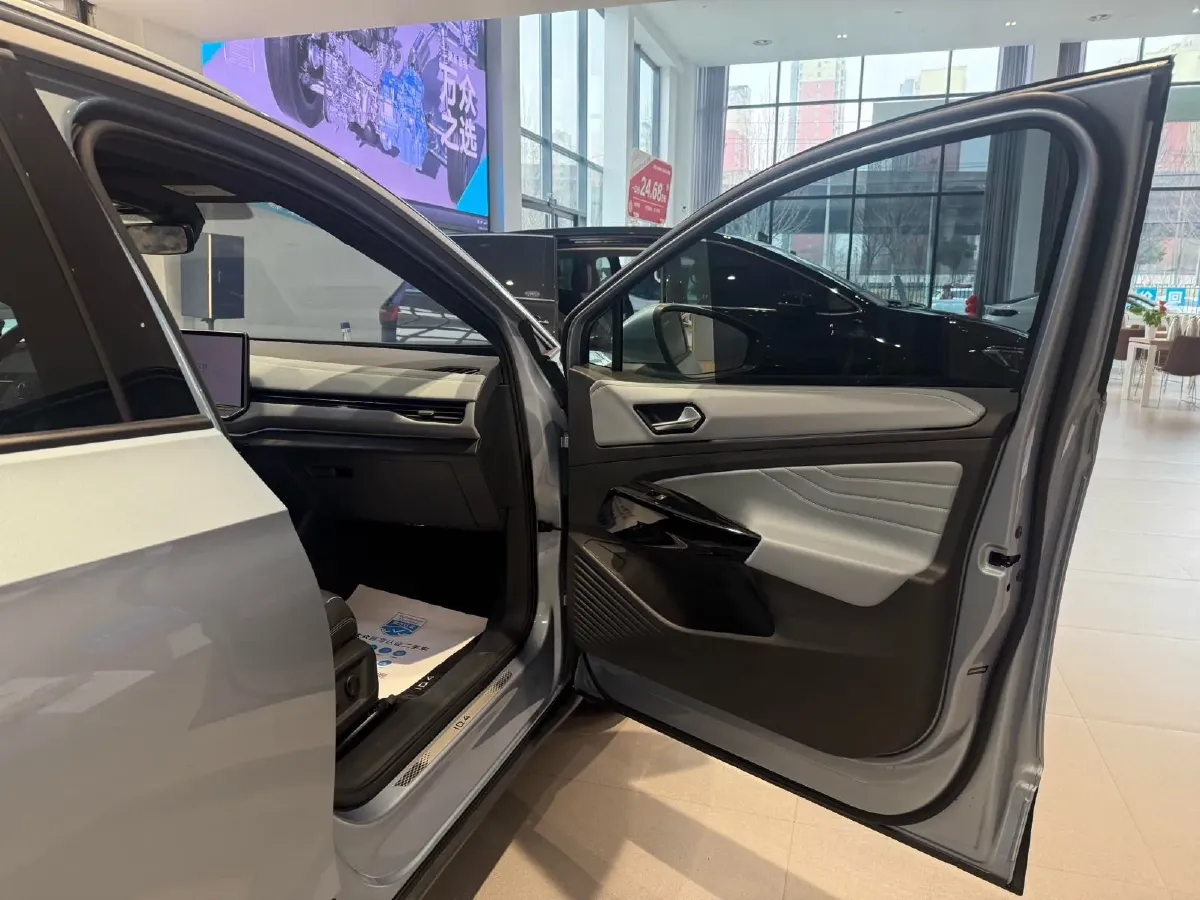 2025 Volkswagen ID.4 X BEV 52.8KWH,autocango,china used car exporter,china ev exporter,chinese used car exporter,chinese used ev exporter