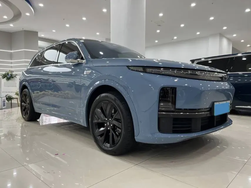 2023 Li L7 Range Extended 154HP REEV 40.9KWH,autocango,china used car exporter,china ev exporter,chinese used car exporter,chinese used ev exporter