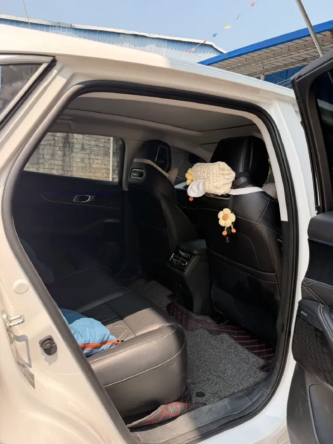 2021 ChangAn UNI-K 2.0T 233HP L4 8AT,autocango,china used car exporter,china ev exporter,chinese used car exporter,chinese used ev exporter