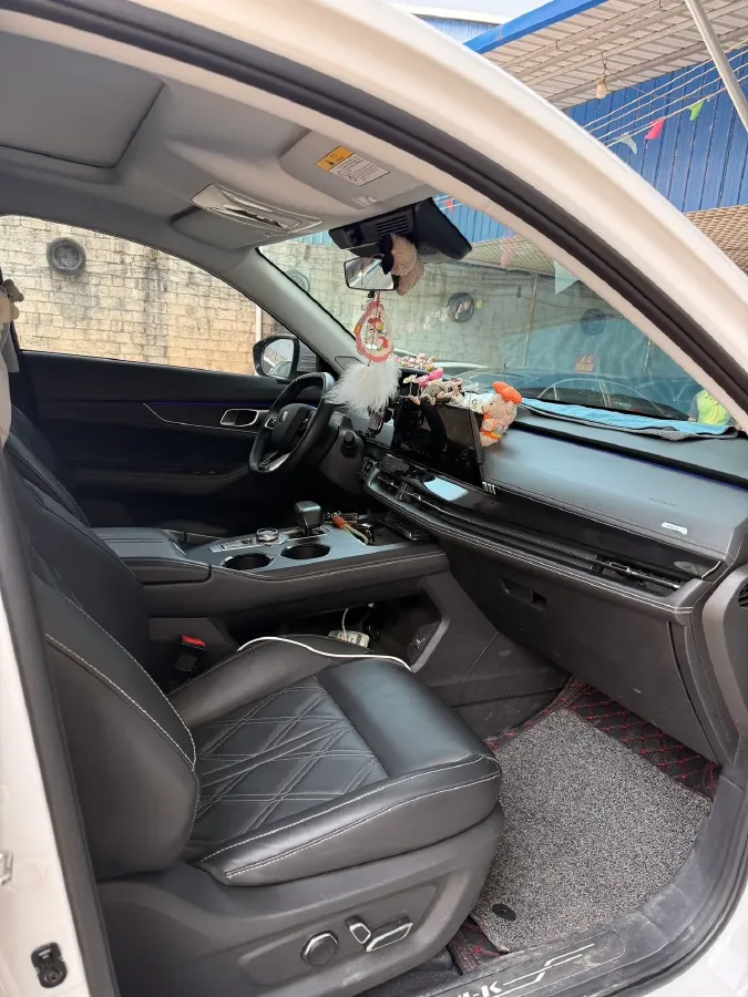 2021 ChangAn UNI-K 2.0T 233HP L4 8AT,autocango,china used car exporter,china ev exporter,chinese used car exporter,chinese used ev exporter