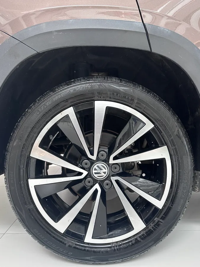 2019 MINI MINI 1.5T 102HP L3 7DCT,autocango,china used car exporter,china ev exporter,chinese used car exporter,chinese used ev exporter