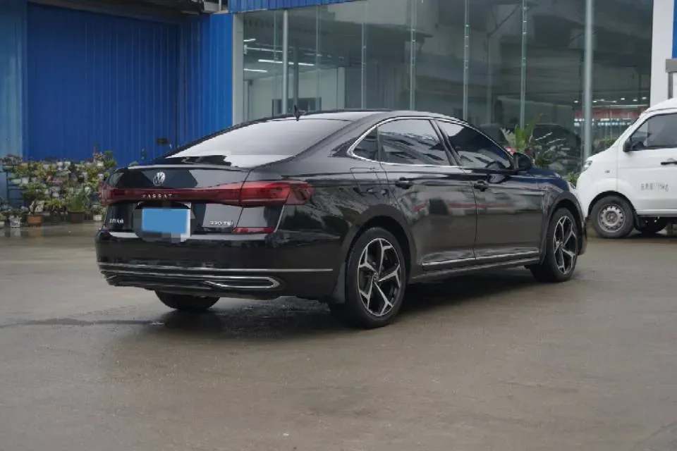 2023 Volkswagen Passat 2.0T 186HP L4 7DCT,autocango,china used car exporter,china ev exporter,chinese used car exporter,chinese used ev exporter