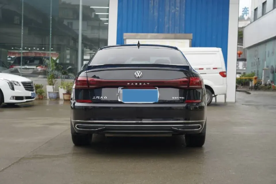 2023 Volkswagen Passat 2.0T 186HP L4 7DCT,autocango,china used car exporter,china ev exporter,chinese used car exporter,chinese used ev exporter