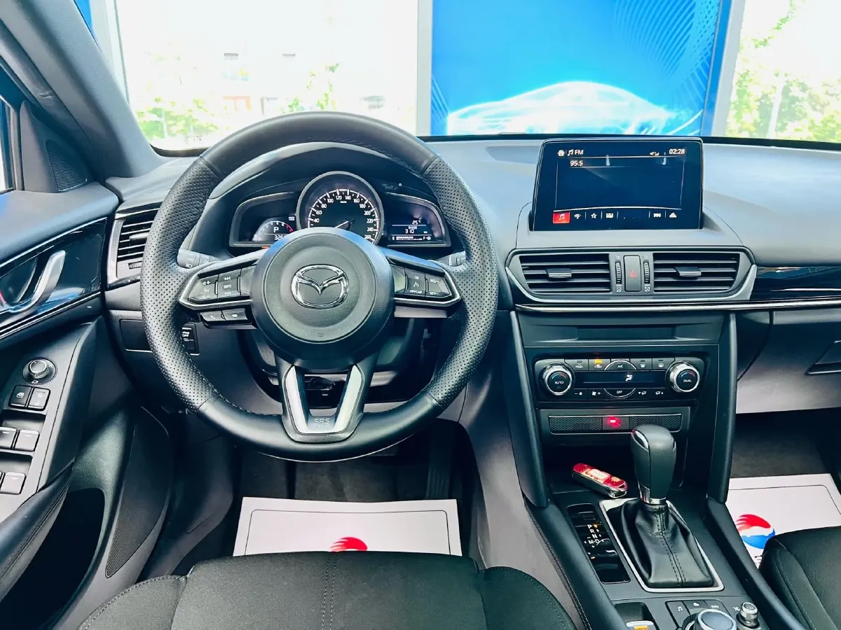 2021 Mazda CX-4 2.0L 158HP L4 6AT,autocango,china used car exporter,china ev exporter,chinese used car exporter,chinese used ev exporter