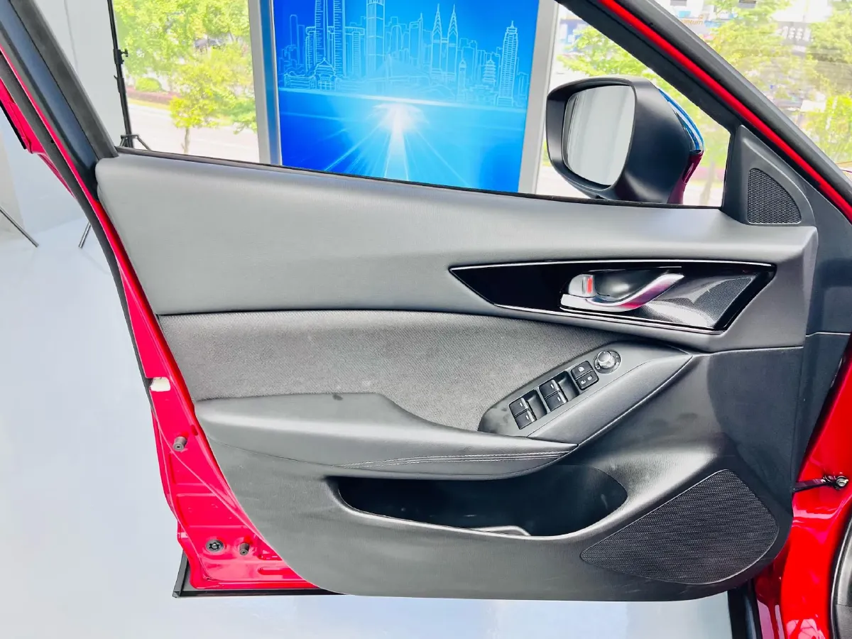 2021 Mazda CX-4 2.0L 158HP L4 6AT,autocango,china used car exporter,china ev exporter,chinese used car exporter,chinese used ev exporter